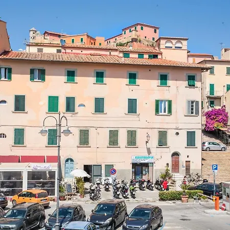 Apartment Cosmopoli - Goelba